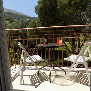 επισκεφθείτε το ξενοδοχείο