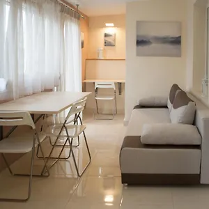  Апартаменты Kosmos Service Modern Spirit Center With Additional Cost Parking